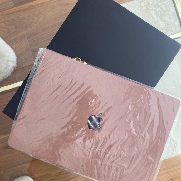 Real Stone Laptop Skin - MacBook Pro 13inch - Picture 3 of 3